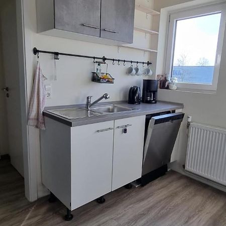 Zweibettzimmer "Gruen" In Zentraler Lage BRE Buitenkant foto